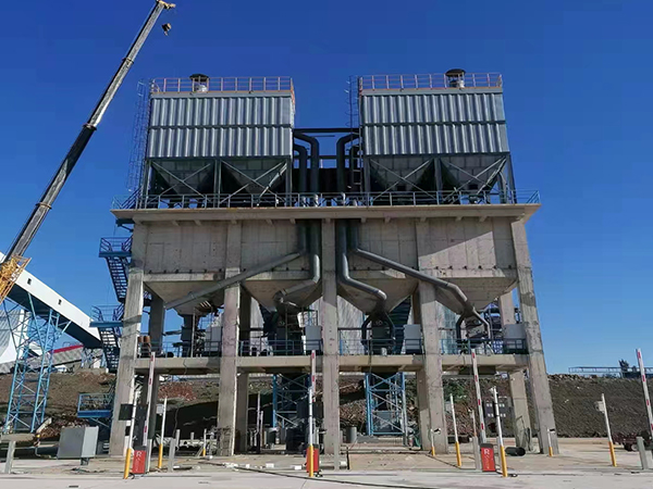 家具廠粉塵除塵設備方案，家具廠適合用什么樣的除塵器,粉塵用哪種設備除塵好